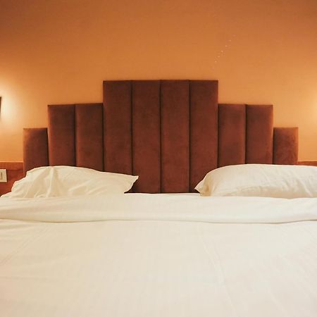 The Krati Resort & Convention Centre Bareilly Exteriör bild