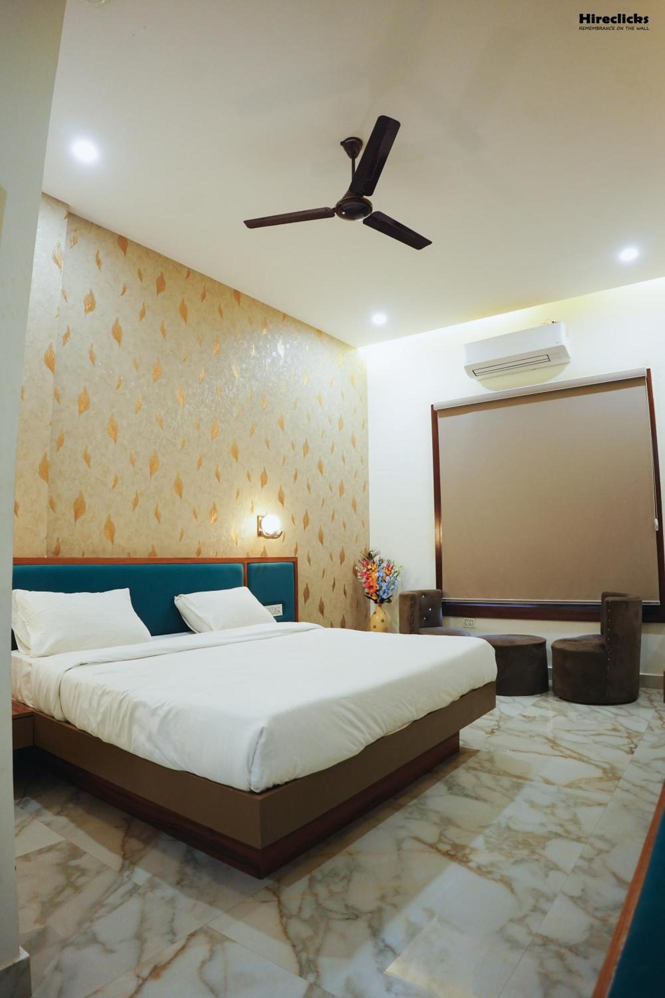 The Krati Resort & Convention Centre Bareilly Exteriör bild